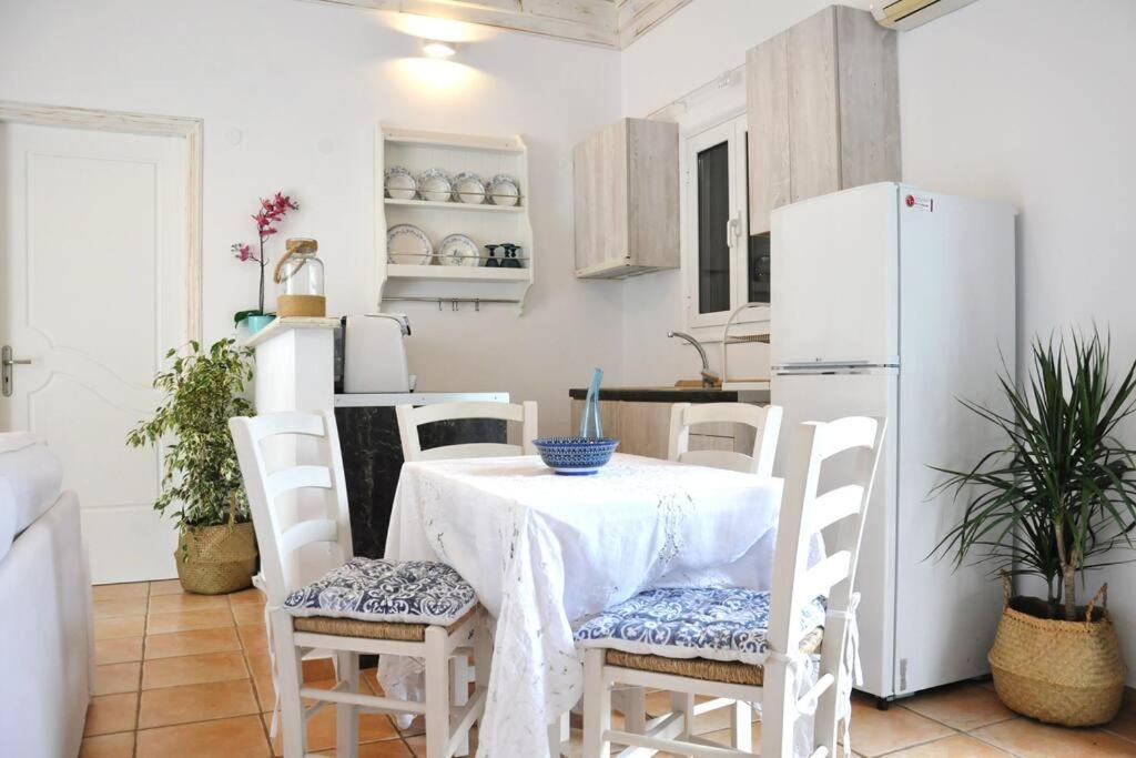 Villa Erietta Near Lefkas Center Apolpaina Exteriör bild